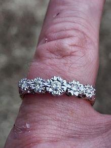 18k Gold and Platinum Diamond Engagement Ring