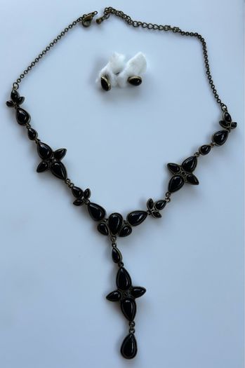 Costume jewellery set