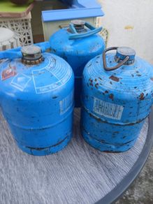 2 Camping Gaz 907 Cylinder