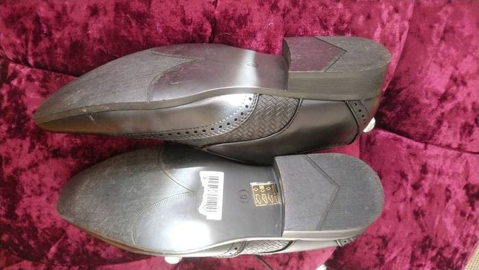 Boy's shoes