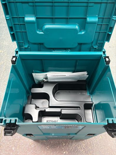 Makita Macpac type 4 x2 new