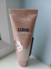 L'Oreal Lumi Glotion, 40ml, Shade 902 Light Glow, approx 3/4 full