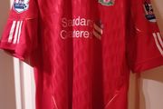 Liverpool Home 2010/12  XL Gerrard 10