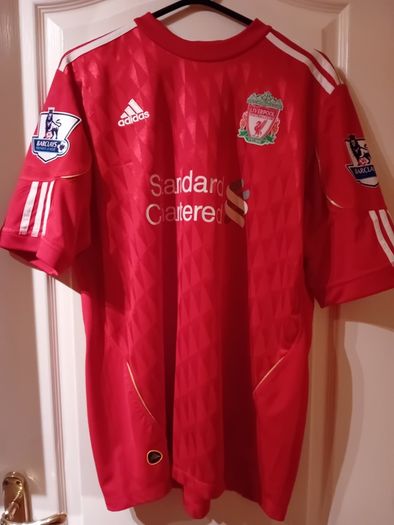 Liverpool Home 2010/12  XL Gerrard 10