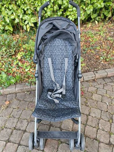 Lightweight buggy - Mothercare brand