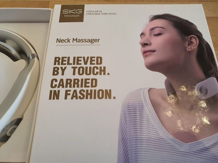 SKG neck massager