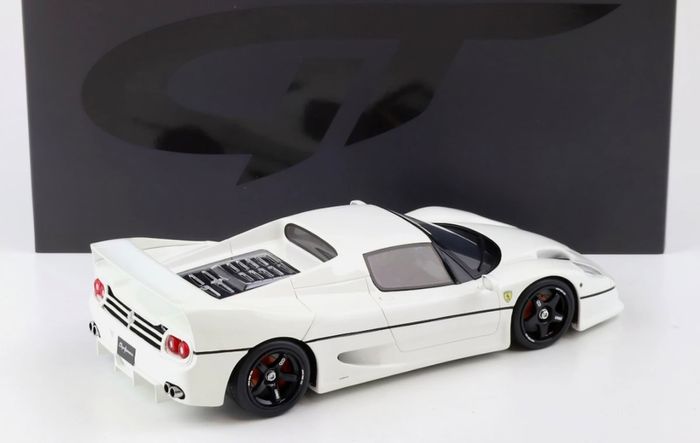 Ferrari F50 Liberty Walk LB Performance 2013 - 1/18 - NEW in BOX