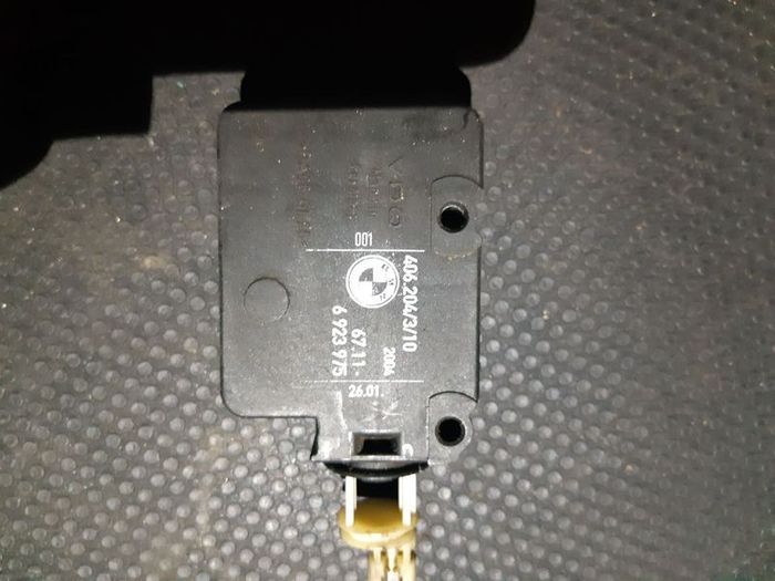 Bmw 5er E60 E61 Fuel Flap Motor Actuator Vdo 6923975