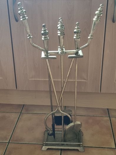 Classic brass fireplace accessories set