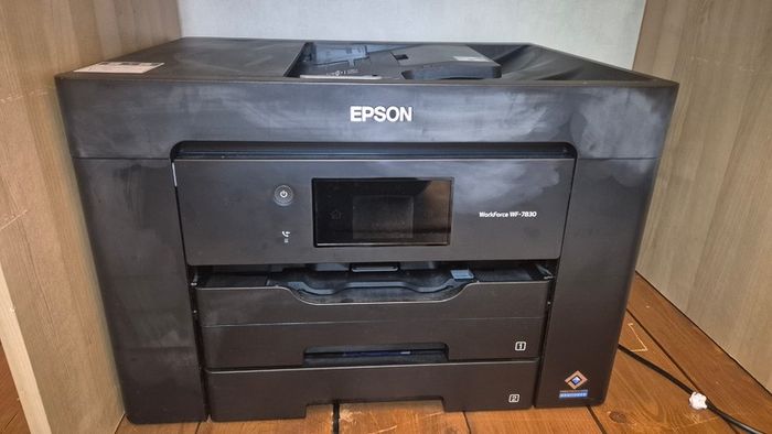 Printer Epson WorkForce WF-7830 + extra ink and pepper