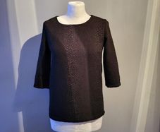 Atmosphere black top, Size 8