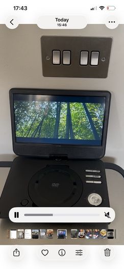 dvd player
