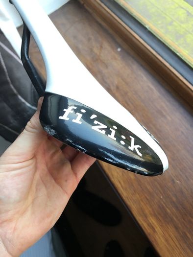 Fizik Antares Saddle Carbon Rails
