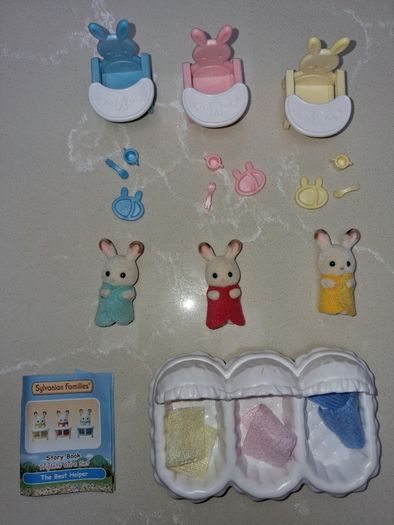 Sylvanian families triplet care set rabbit babies