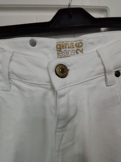 Women's Jeans