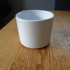 White Ceramic Pot for Sale
