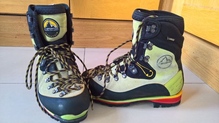 La Sportiva Nepal EVO GTX Mountaineering Boots - Women's