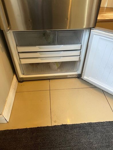Fridge freezer
