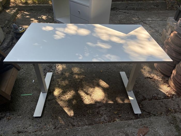 Ikea Trotten Sit Stand Desk - White