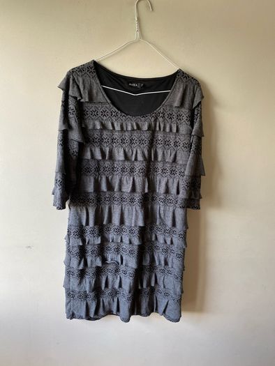 Grey dress (size 16)