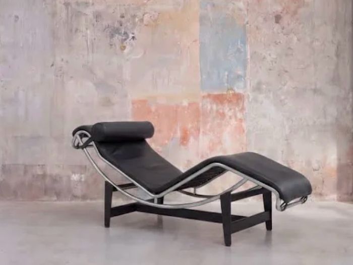 LC4 Le Corbusier Chaise Longue