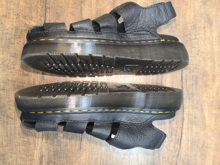 doc martens sandals size UK 8(new)