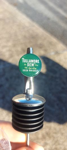 tullamore pourer brand new,price includes post to anywhere in Ireland thank you, sold as is ,see pictures. Or if buyer collects cheaper,
