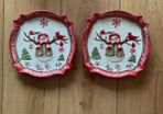 2 Christmas plates