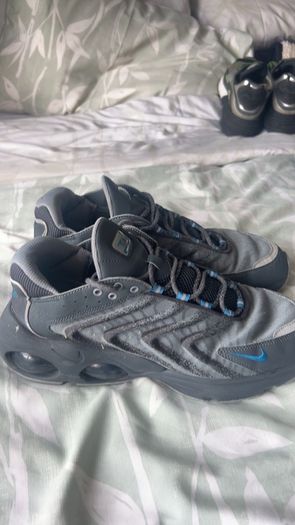 footwear