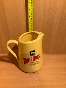 Pub jug White Horse