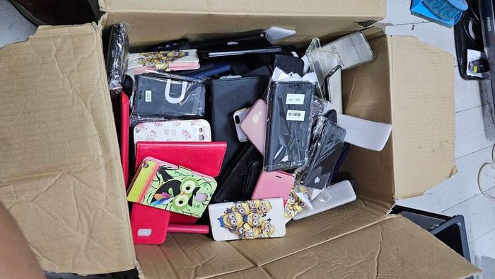 Smart phone covers