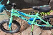 Kids Muna Comp 12-inch bike