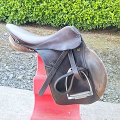 Saddle
