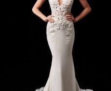 Enzoani Pearl Wedding Dress