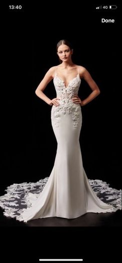 Enzoani Pearl Wedding Dress