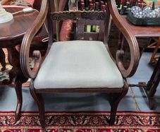 hall chair / carver