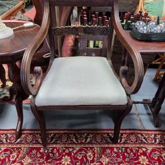 hall chair / carver