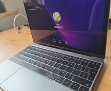 Apple MacBook 12 Retina 2017 8GB RAM 256GB SSD
