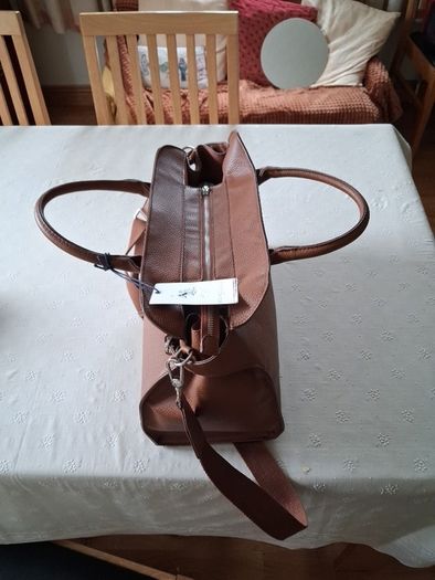 Lady's Handbag, Brown, brand new, unwanted gift