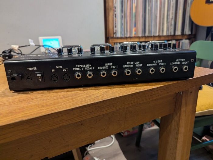 Line 6 M13 Multi Effects Modeller