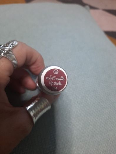 velvet matt lipstick