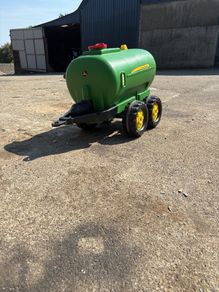 John Deere kids slurry tanker