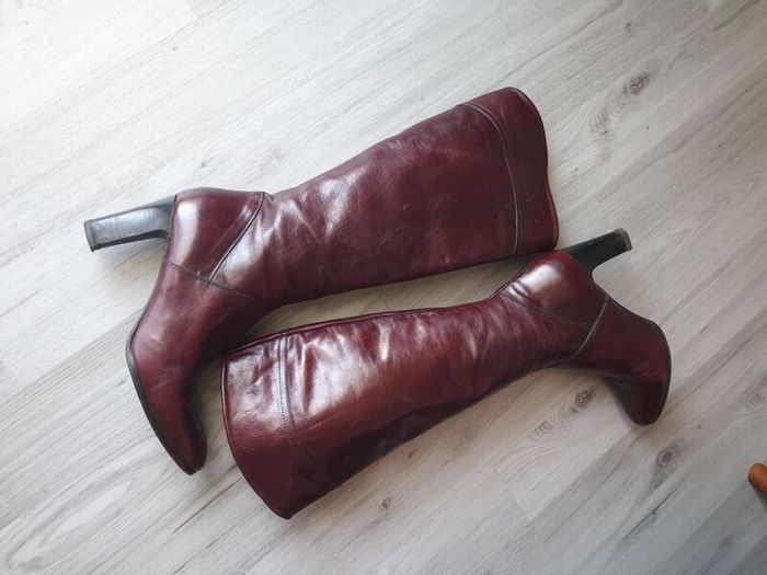 Lottusse Burgundy Knee High Boots Size Uk 6,5