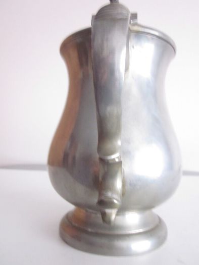 Antique English Pewter Lidded Tankard