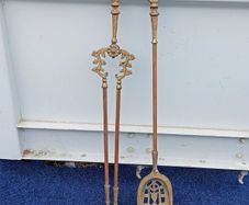 Large Victorian-style ornate brass fire tools pair of tongs & fireplace shovel  Length 80cm