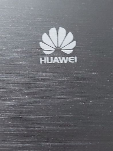 HUAWEI Mobile Phone, Model Cun-L01, 8GB, in very good condition