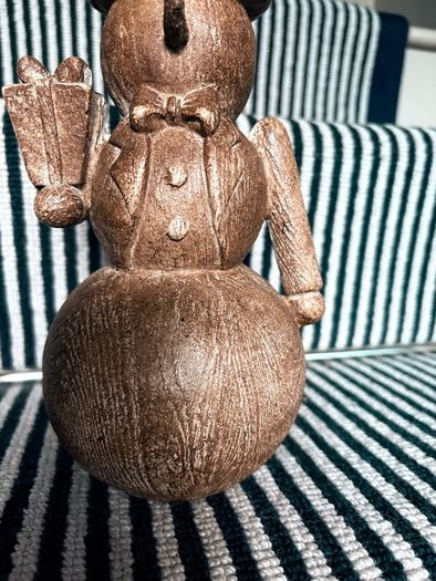 New bespoke 26cm high rustic wood effect  table top snowman