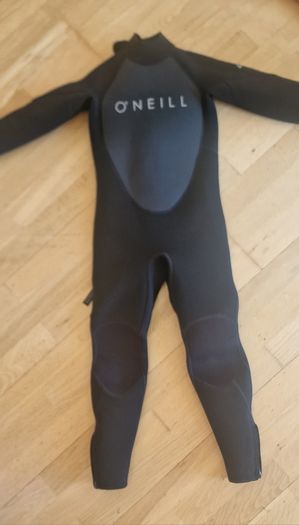 O 'Neills Winter Wet Suit age 6, warm 5/3