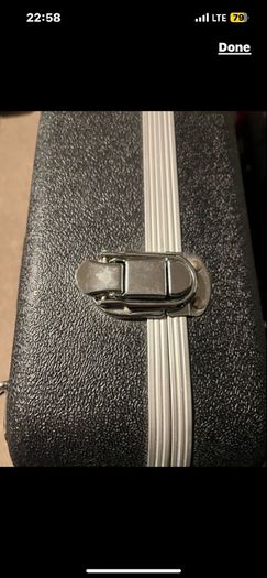 electric guitar hard case with clips for back strap fits Gibson fender Stratocaster telecaster charvel Jackson Ibanez esp music man