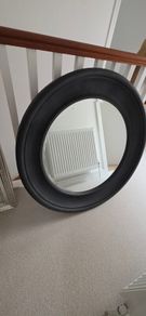 Round Mirror